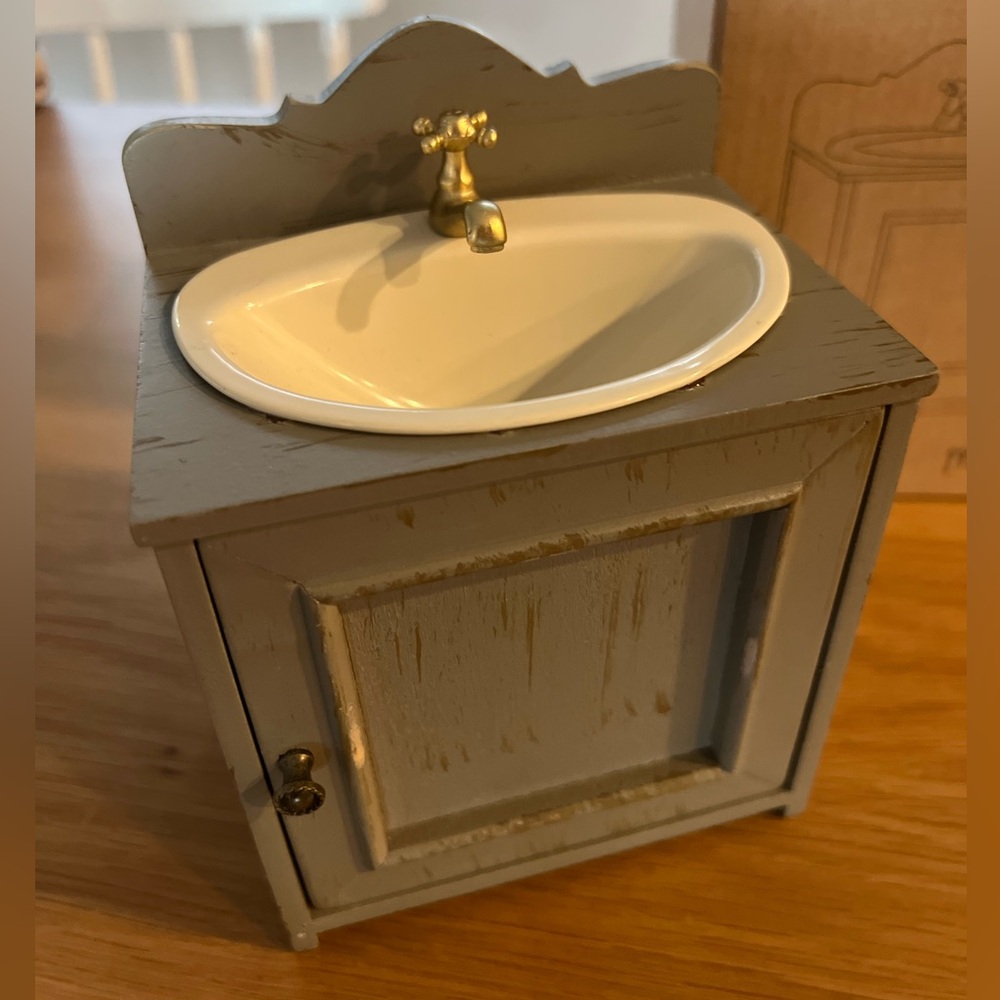 Maileg Miniature Sink new in box